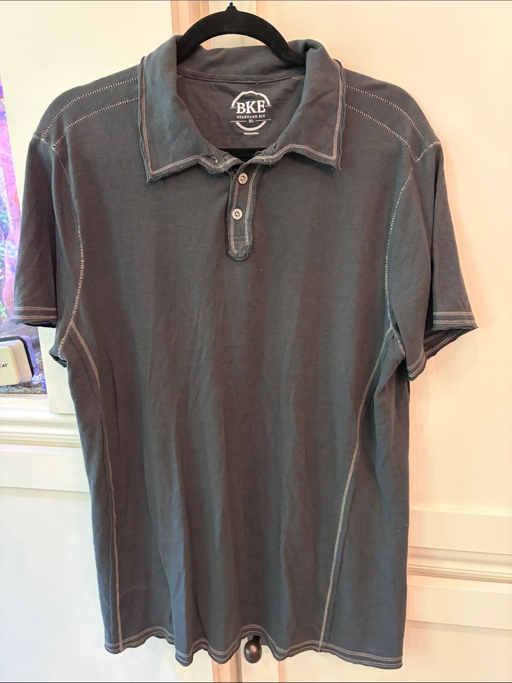 BKE Men's Short Sleeve Polo in Charcoal with Contrast Stitching